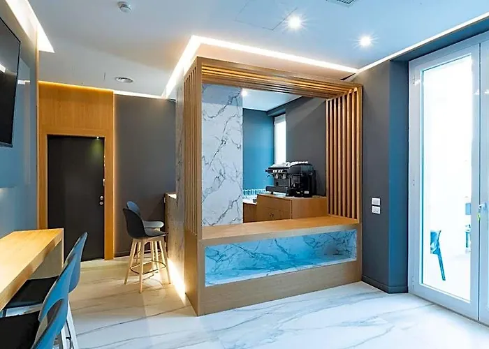 Concept Terrace מלון